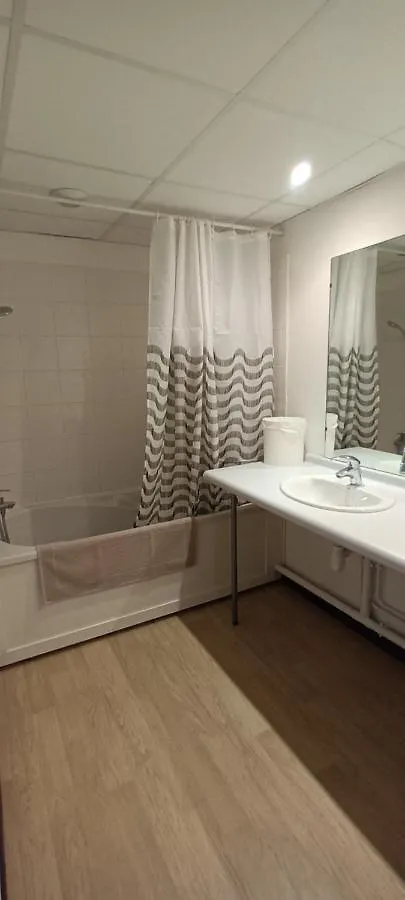 Apartment Lourdes Grand Studio Classe 2 Etoiles De 1 A 4 Personnes